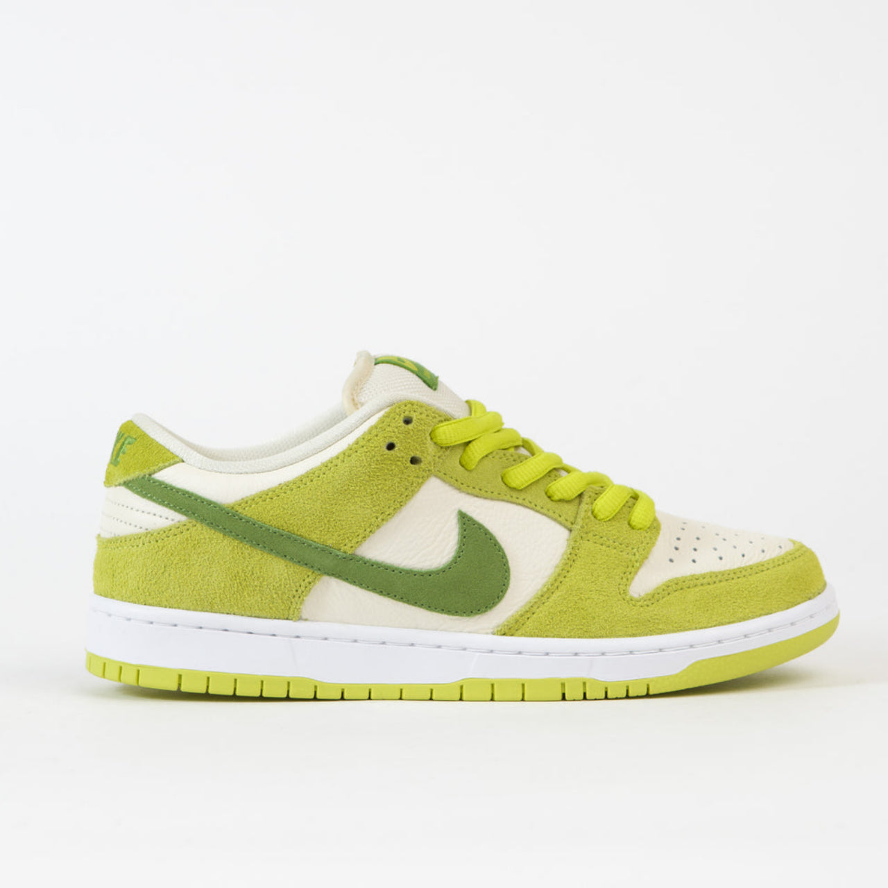 Nike SB Dunk Low Pro Apple